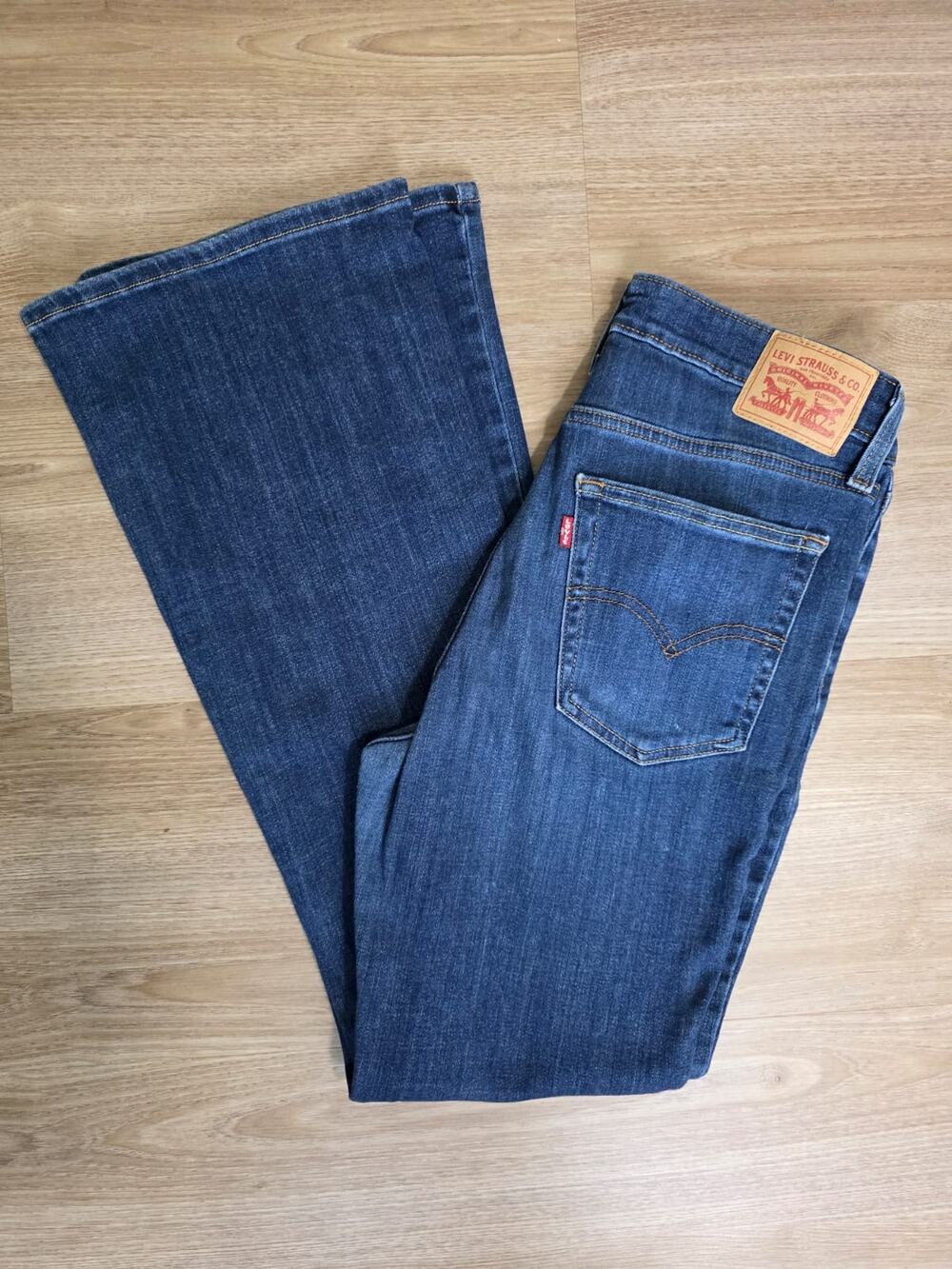 Levi's 726 Flare Jeans Women's 30x32 Dark Wash Stretch Mid Rise Denim
